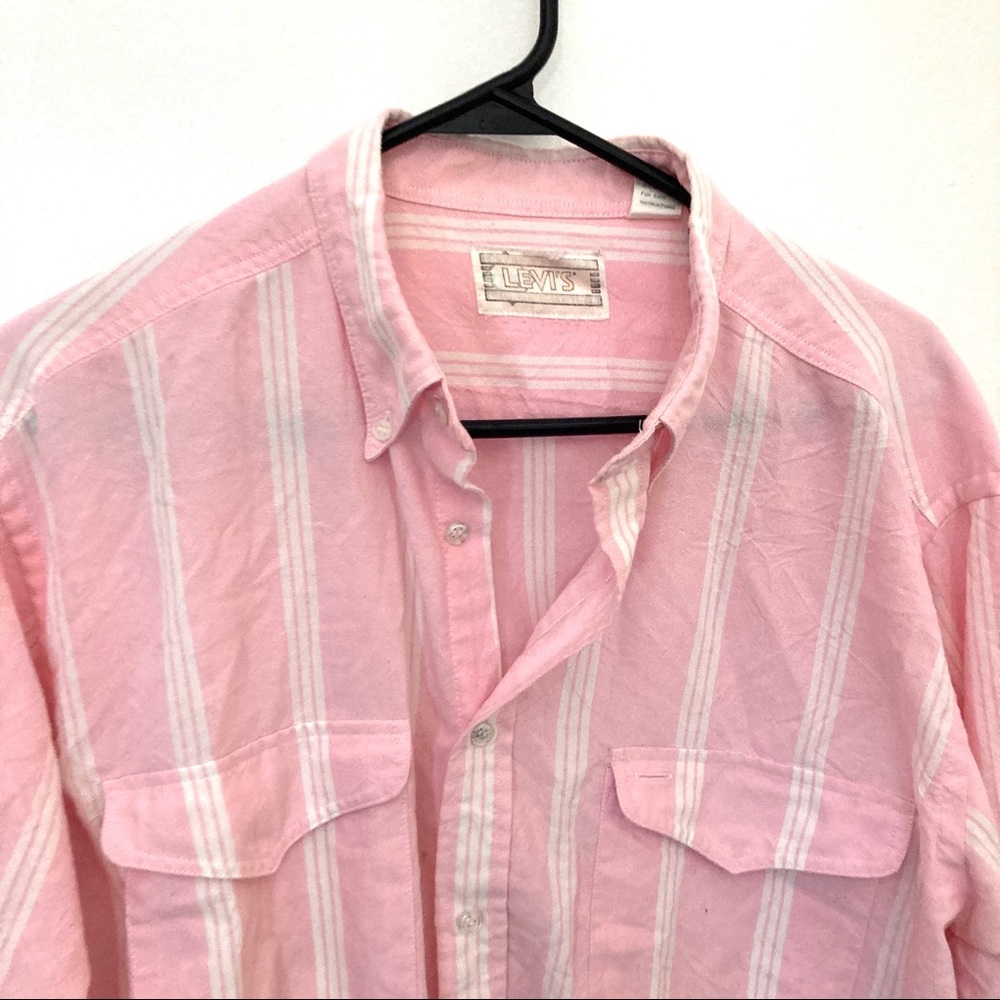 Vintage Levi’s Pink Button Up Shirt Large - Picture 2 of 7
